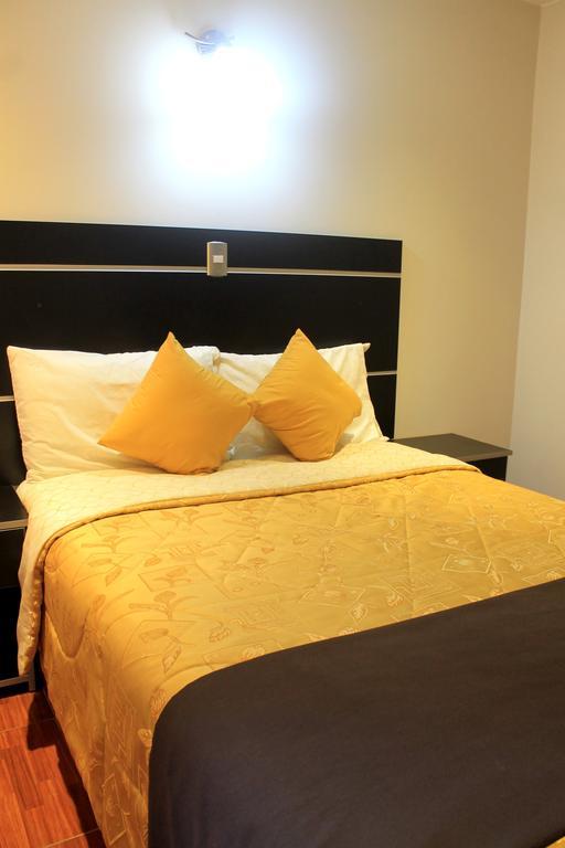 Hotel El Principe Lima Room photo