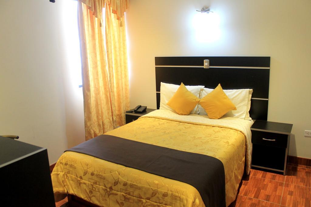 Hotel El Principe Lima Room photo